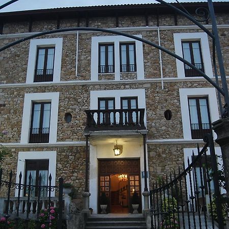 Hotel Luzon San Vicente De La Barquera Exterior foto